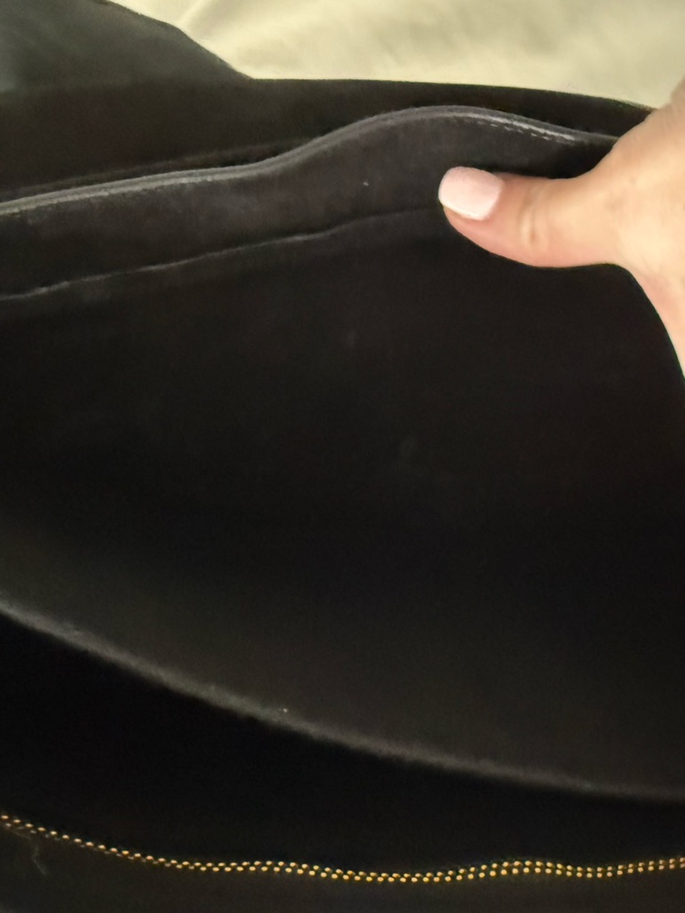 Celine Black Leather halfmoon Shoulder/crossbody Bag with Gold Triomphe logo - Picture 6 of 11